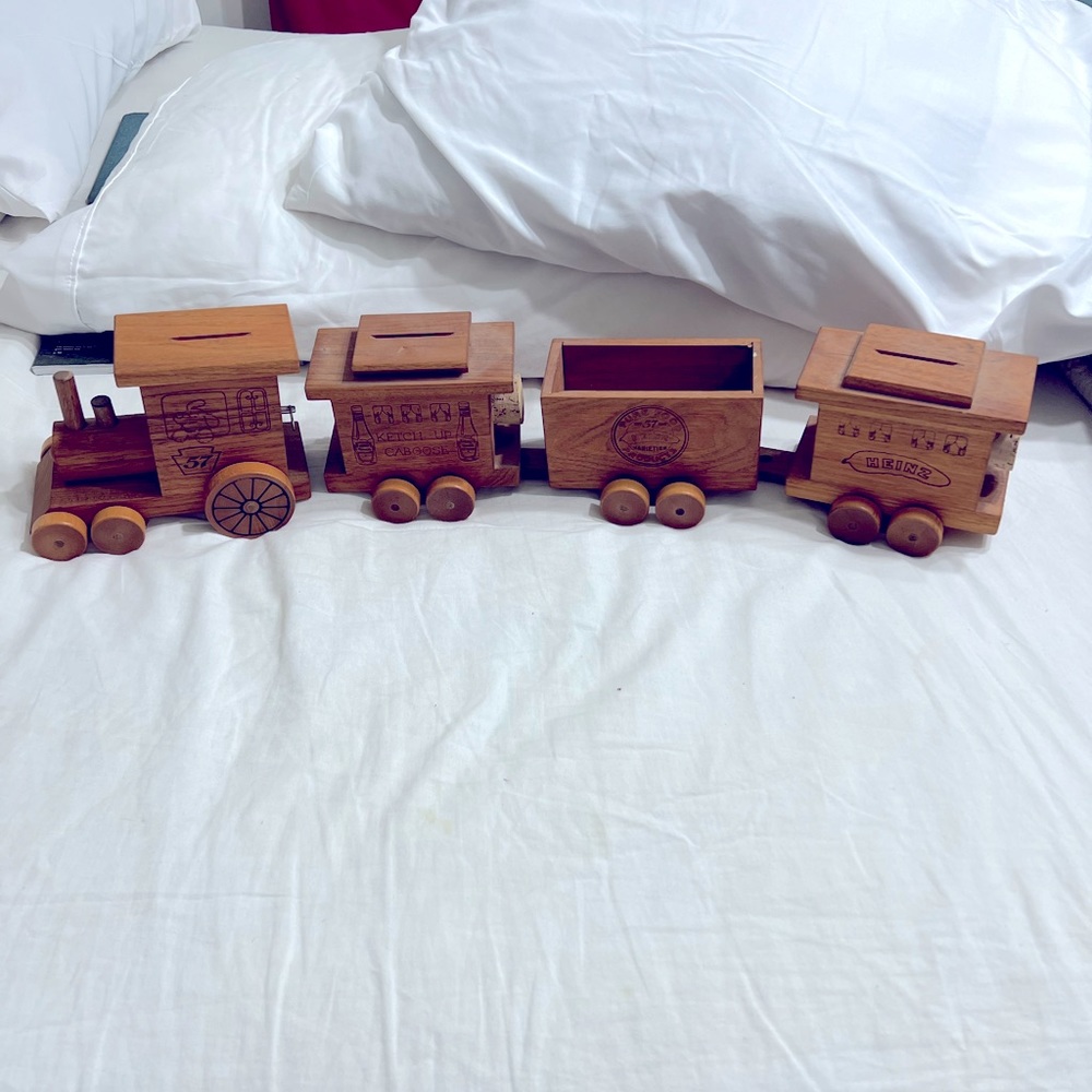 H.J.Heinz wooden train set 4 piece Rare find. Was not manufactured for retail